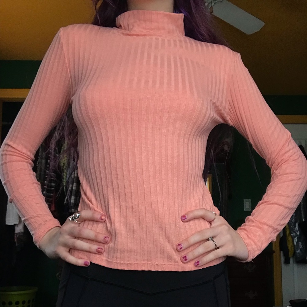 Mock neck ribbed t